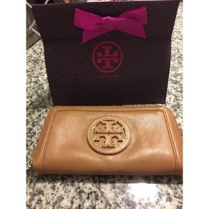 Tory Burch Wallet